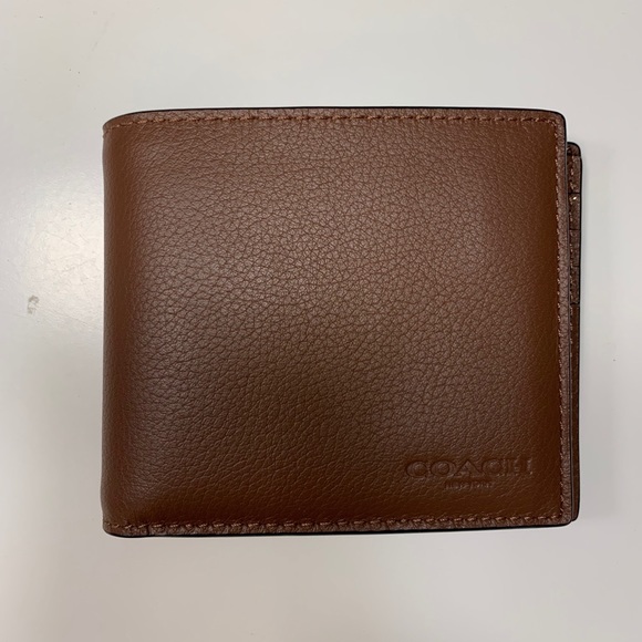 COACH Men’s Double-Billfold Wallet - Picture 2 of 8